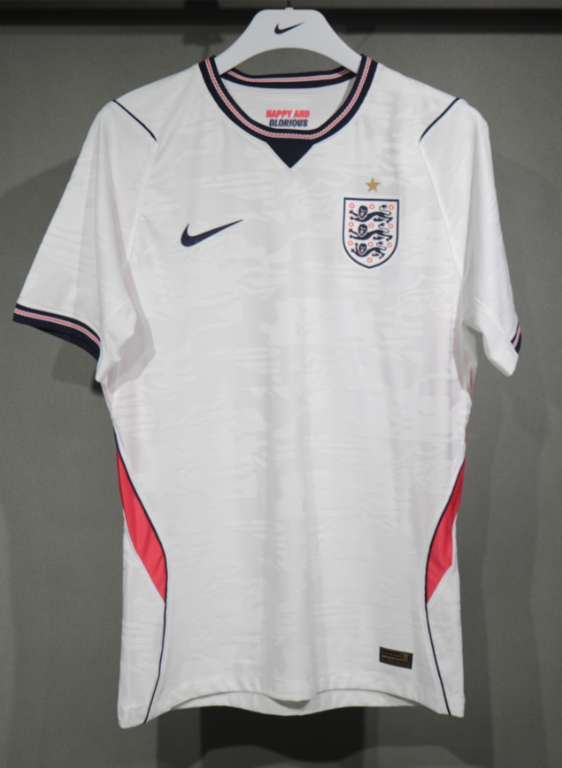 2026 England Player edition  jersey  2026 World Cup National Team Home and away New adult  26 27 England soccer jersey 10-18 days. It will arrive in your country