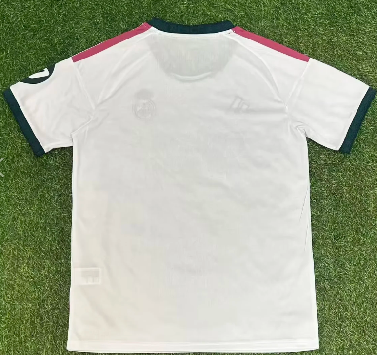 2026 Real Madrid jersey Home away New adult 26 27 Real Madrid Arabia soccer jersey 10-20 days. It will arrive in your country