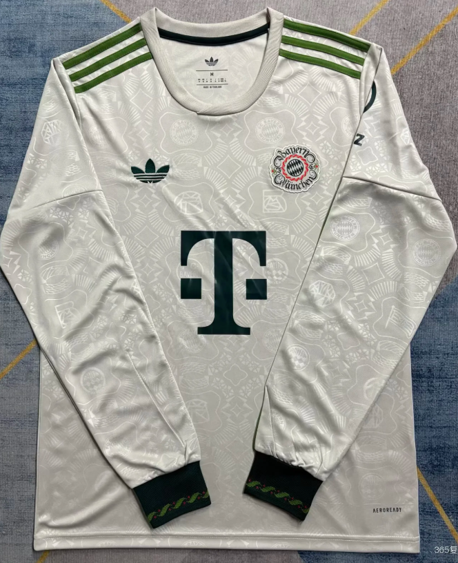 25 26 long sleeve  Real Betis  Real Madrid Manchester United Bayern Munchen Barcelona Arsenal Manchester City Liverpool Marseilles Marseilles Atletico Madrid Aston Villa soccer jersey 10-18 days. It will arrive in your country