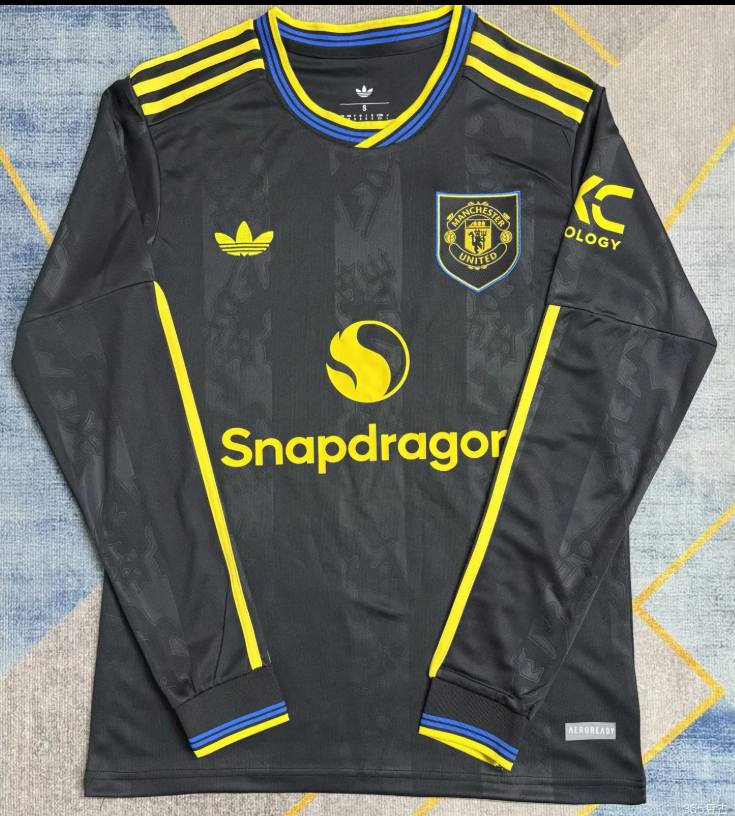 25 26 long sleeve  Real Betis  Real Madrid Manchester United Bayern Munchen Barcelona Arsenal Manchester City Liverpool Marseilles Marseilles Atletico Madrid Aston Villa soccer jersey 10-18 days. It will arrive in your country