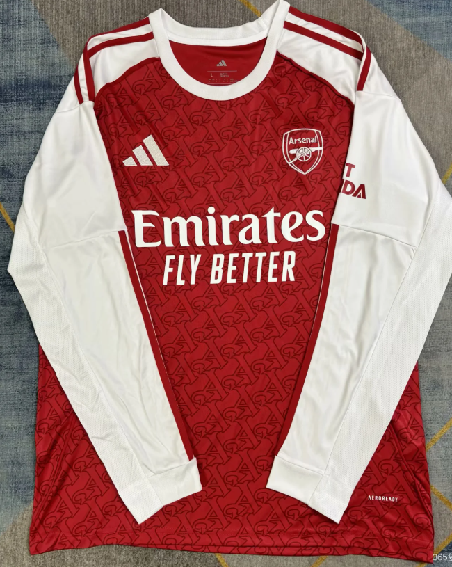 25 26 long sleeve  Real Betis  Real Madrid Manchester United Bayern Munchen Barcelona Arsenal Manchester City Liverpool Marseilles Marseilles Atletico Madrid Aston Villa soccer jersey 10-18 days. It will arrive in your country