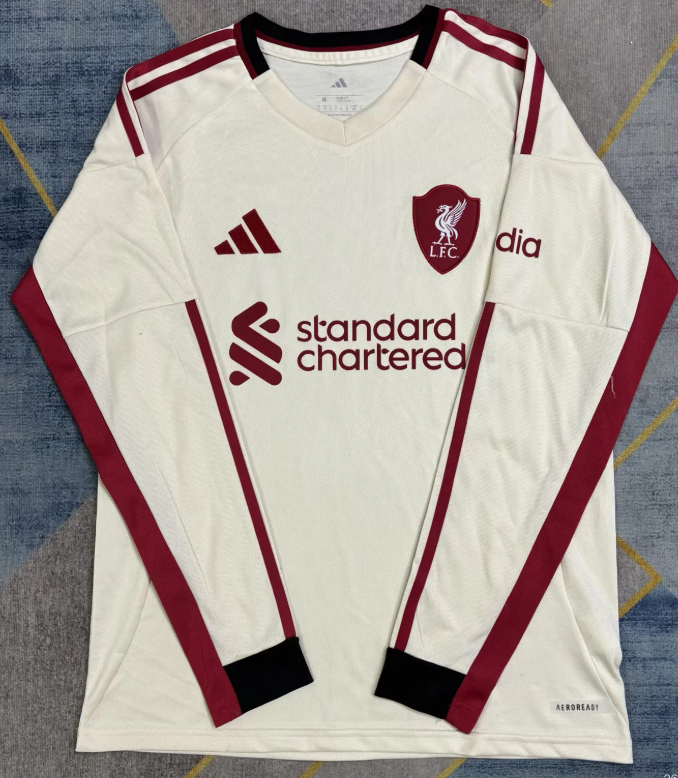 25 26 long sleeve  Real Betis  Real Madrid Manchester United Bayern Munchen Barcelona Arsenal Manchester City Liverpool Marseilles Marseilles Atletico Madrid Aston Villa soccer jersey 10-18 days. It will arrive in your country