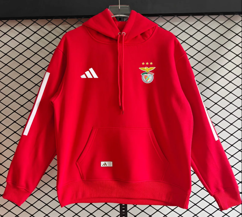 fleece sweatshirt New Benfica training coat jacket jersey Thick fleece pullover and coat  New 26 27 Benfica  jacket soccer jersey 10-20 days. It will arrive in your country