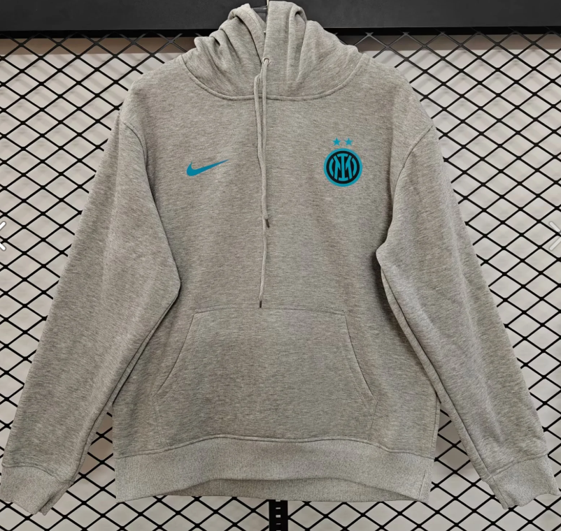 fleece sweatshirt New Inter Milan training coat jacket jersey Thick fleece pullover and coat  New 26 27 Inter Milan jacket soccer jersey 10-20 days. It will arrive in your country