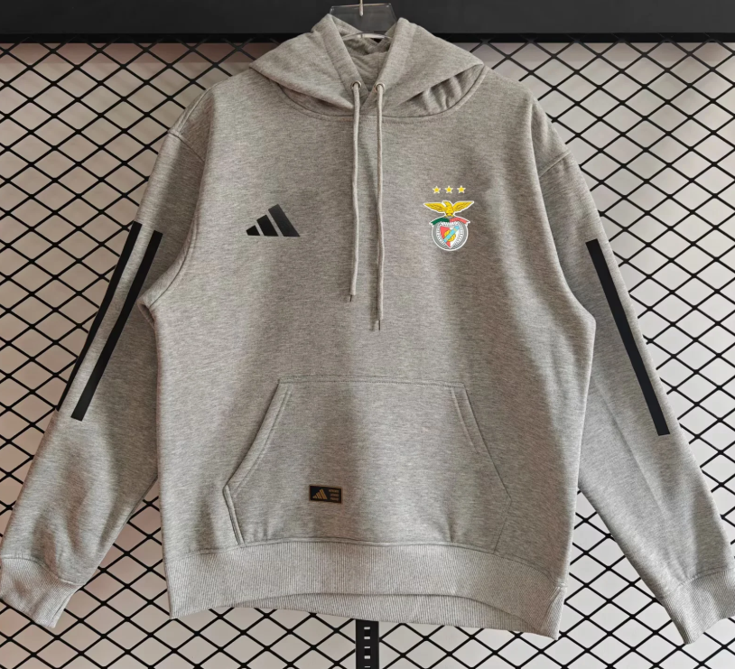fleece sweatshirt New Benfica training coat jacket jersey Thick fleece pullover and coat  New 26 27 Benfica  jacket soccer jersey 10-20 days. It will arrive in your country