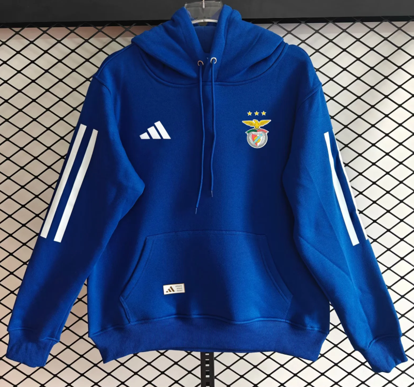 fleece sweatshirt New Benfica training coat jacket jersey Thick fleece pullover and coat  New 26 27 Benfica  jacket soccer jersey 10-20 days. It will arrive in your country