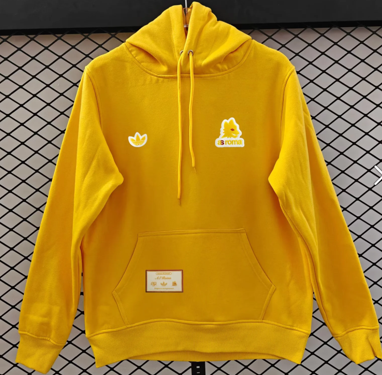 fleece sweatshirt New Roma training coat jacket jersey Thick fleece pullover and coat  New 26 27 Roma  jacket soccer jersey 10-20 days. It will arrive in your country
