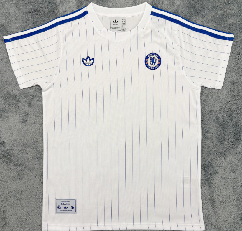 retro training jersey New adult  26 27 Newcastle Juventus Real Madrid Roma Chelsea Manchester United Bayern Munchen Arsenal Benfica Liverpool soccer jersey 10-20 days. It will arrive in your country