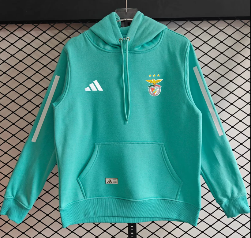 fleece sweatshirt New Benfica training coat jacket jersey Thick fleece pullover and coat  New 26 27 Benfica  jacket soccer jersey 10-20 days. It will arrive in your country