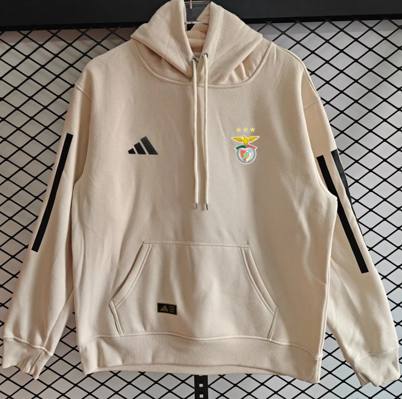 fleece sweatshirt New Benfica training coat jacket jersey Thick fleece pullover and coat  New 26 27 Benfica  jacket soccer jersey 10-20 days. It will arrive in your country