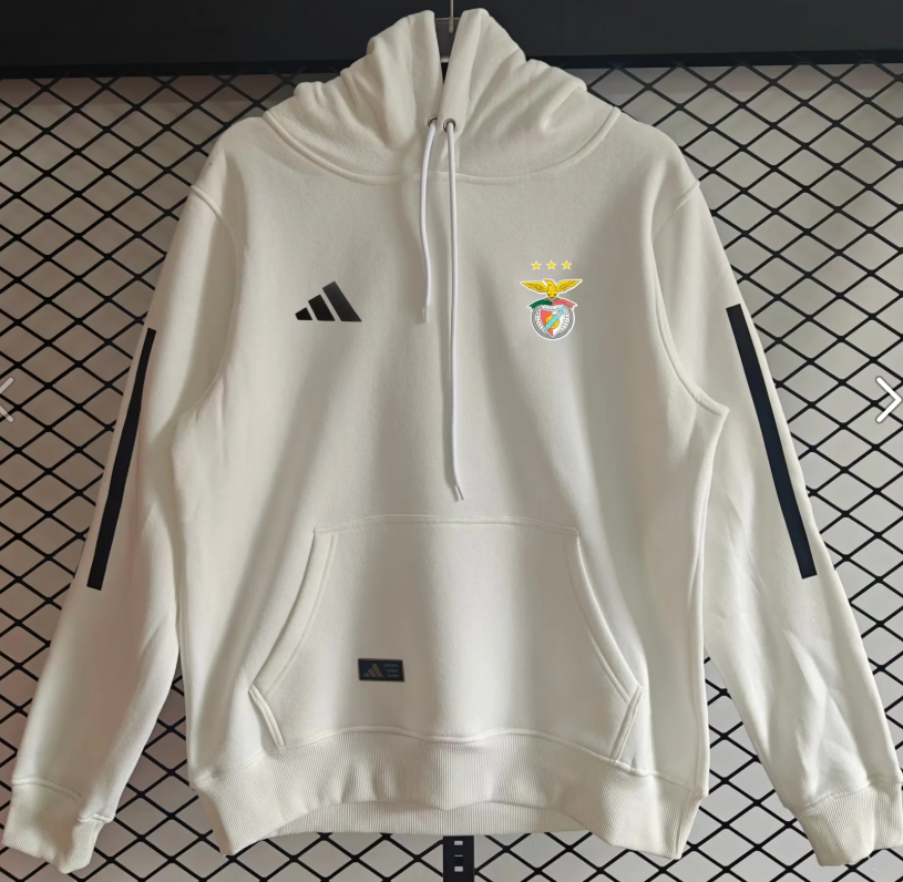 fleece sweatshirt New Benfica training coat jacket jersey Thick fleece pullover and coat  New 26 27 Benfica  jacket soccer jersey 10-20 days. It will arrive in your country