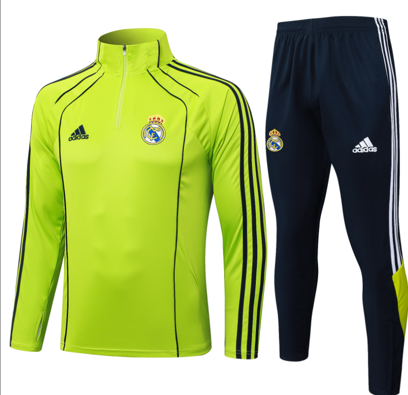 New Real madrid  training coat jacket  jersey  adult kit New 2025 2026 Real madrid coat jacket soccer jersey 10-20 days. It will arrive in your country