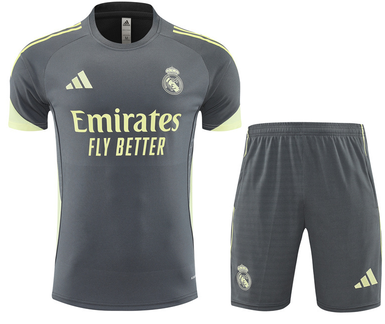 New kids kit Pocket zipper pants training 25 26 Real Madrid jersey adult kit  Home and away 2026 Real madrid soccer jersey 10-20 days. It will arrive in your country