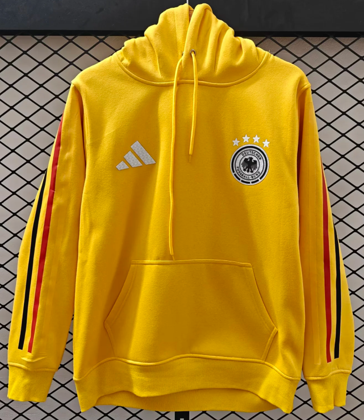 New Germany training coat jacket jersey Thick fleece pullover and coat adult kit New 26 27 Germany jacket soccer jersey 10-20 days. It will arrive in your country