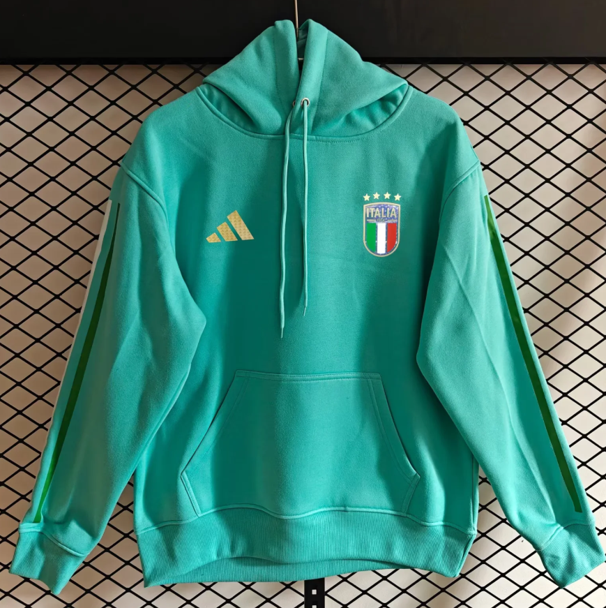 New Italy training coat jacket jersey Thick fleece pullover and coat adult kit New 26 27 Italy jacket soccer jersey 10-20 days. It will arrive in your country