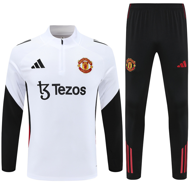 Pocket zipper pants 25 26 Manchester United training coat jacket  jersey New  kids kit adult kit 2026 Manchester United training coat jacket soccer jersey 10-20 days. It will arrive in your country
