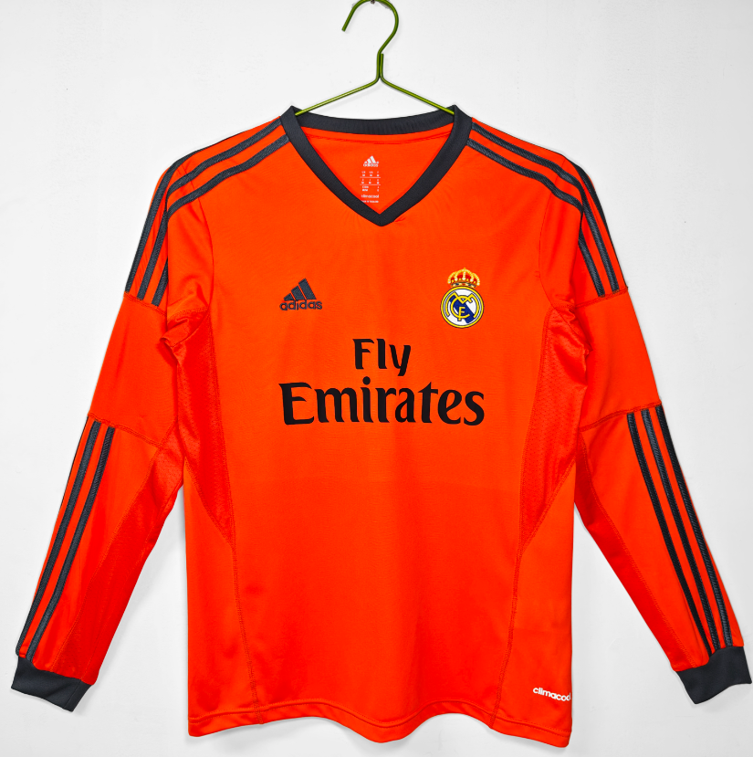 Real Madrid Long sleeve Retro jersey 25 26  Home and away New adult Retro 2016/17 2012/13 2011/12 2017/18 2014/15 2006/07 2005-06  Real Madrid soccer jersey 10-20 days. It will arrive in your country