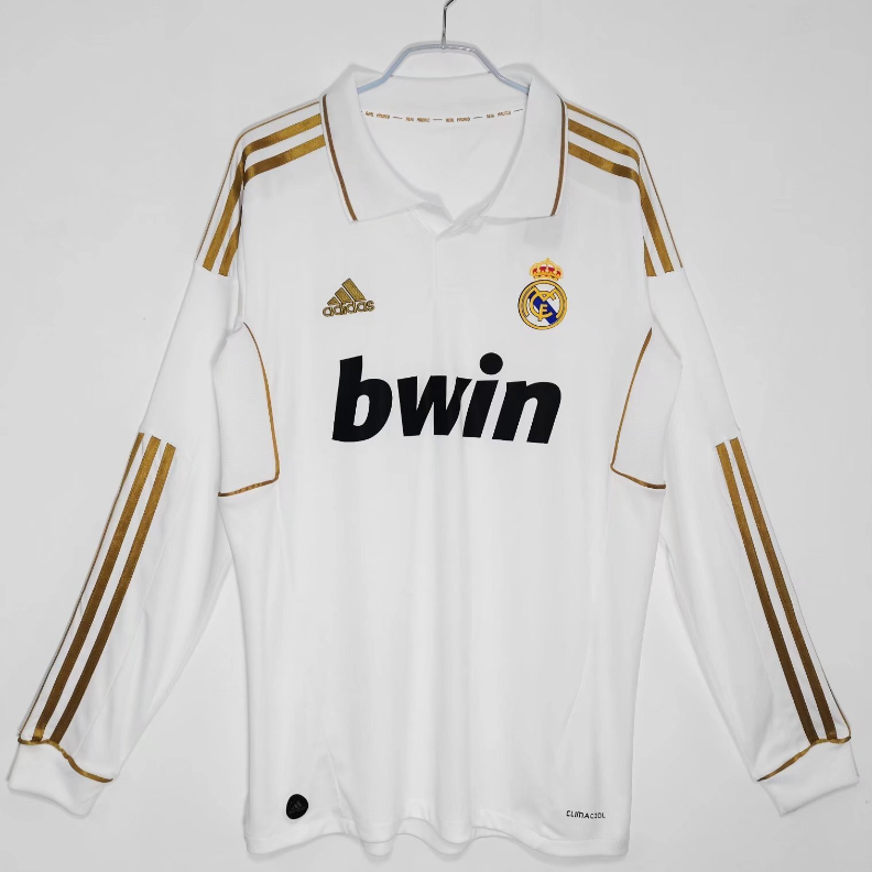 Real Madrid Long sleeve Retro jersey 25 26  Home and away New adult Retro 2016/17 2012/13 2011/12 2017/18 2014/15 2006/07 2005-06  Real Madrid soccer jersey 10-20 days. It will arrive in your country