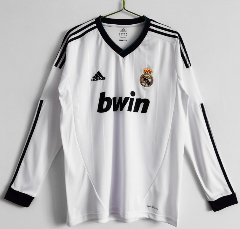 Real Madrid Long sleeve Retro jersey 25 26  Home and away New adult Retro 2016/17 2012/13 2011/12 2017/18 2014/15 2006/07 2005-06  Real Madrid soccer jersey 10-20 days. It will arrive in your country