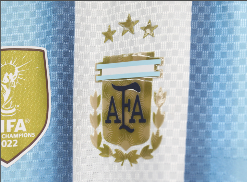2026 Argentina Player edition  jersey  2026 World Cup National Team Home away New adult  26 2027 Argentina soccer jersey 10-20 days. It will arrive in your country