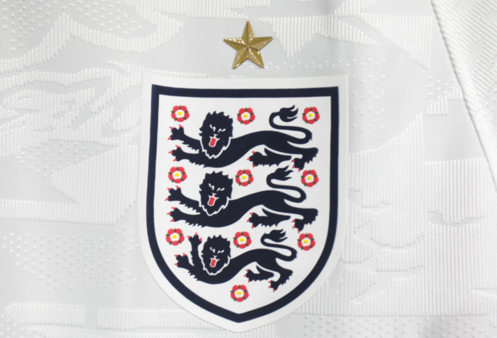 2026 England Player edition jersey  2026 World Cup National Team Home away New adult  26 2027 England soccer jersey 10-20 days. It will arrive in your country
