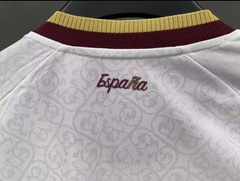 2026 Spain Player edition  jersey  2026 World Cup National Team Home and away New adult  26 2027 Spain soccer jersey 10-20 days. It will arrive in your country