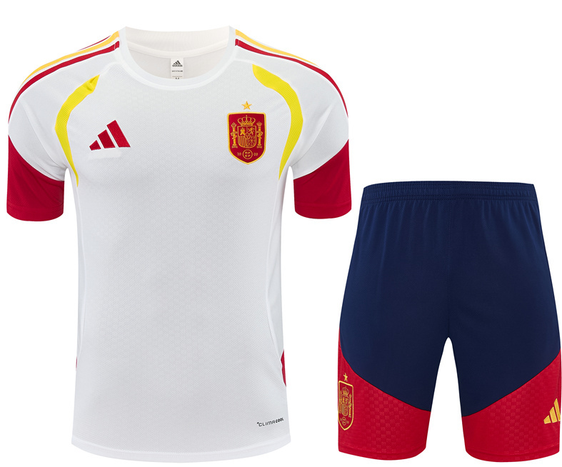 2026 2027 World Cup National Team Spain jersey Pocket zipper pants kids kit New training  adult kit  Home and away 26 27 Spain soccer jersey 10-20 days. It will arrive in your country