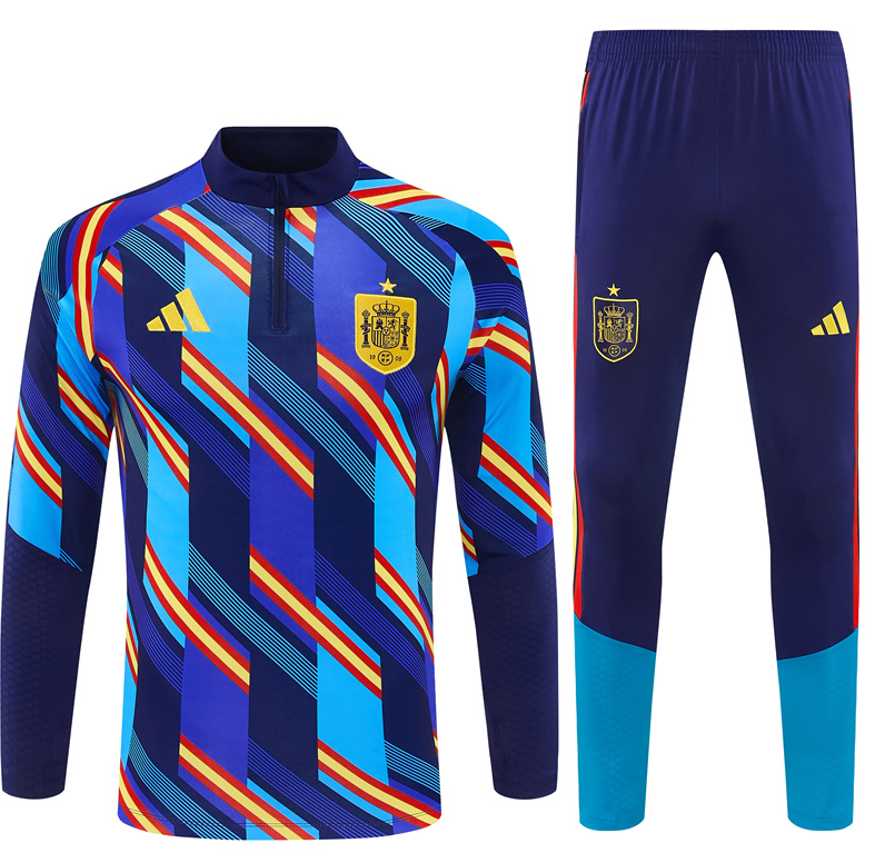 New Spain kids kit New training coat jacket jersey adult kit  kids kit  26 27 Spain soccer jersey 10-20 days. It will arrive in your country