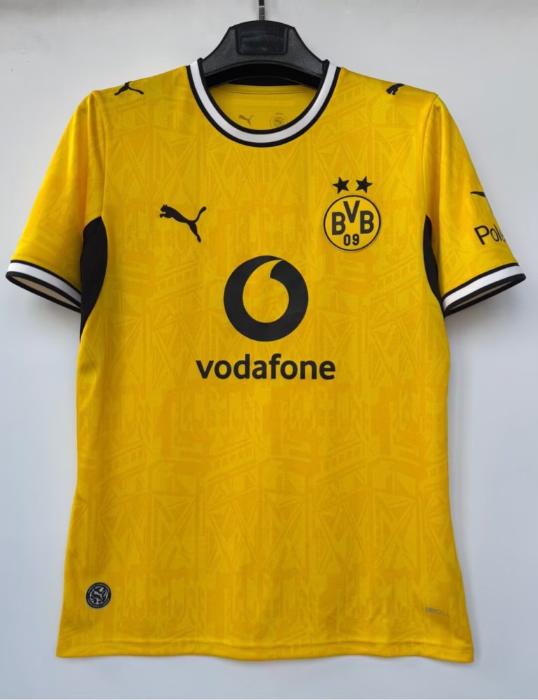 New 26 27 Borussia Dortmund jersey Home and away 2026 2027 Borussia Dortmund soccer jersey 7-15 days. It will arrive in your country