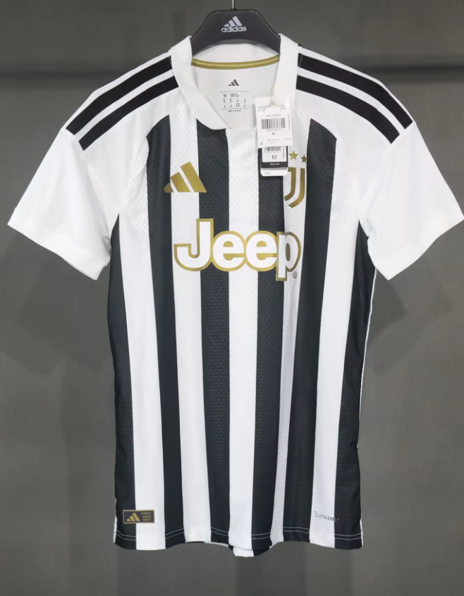Player version New 2026 2027 Juventus jersey  26 27 Juventus  soccer jersey 10-20 days. It will arrive in your country