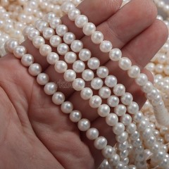 Natural Cultured White Freshwater Pearls Near Round Beads Strands, Approx 5-6mm, 34-36cm/strand