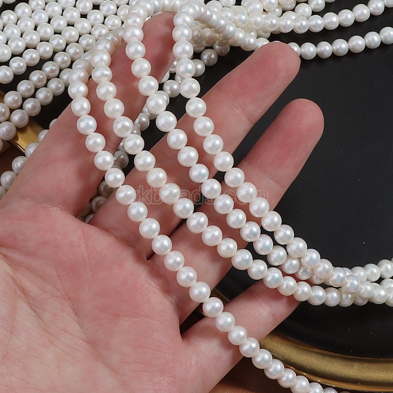 Natural Cultured White Freshwater Pearls Near Round(Minor Flaw) Beads Strands, Approx 5-5.5mm, 38-40cm/strand