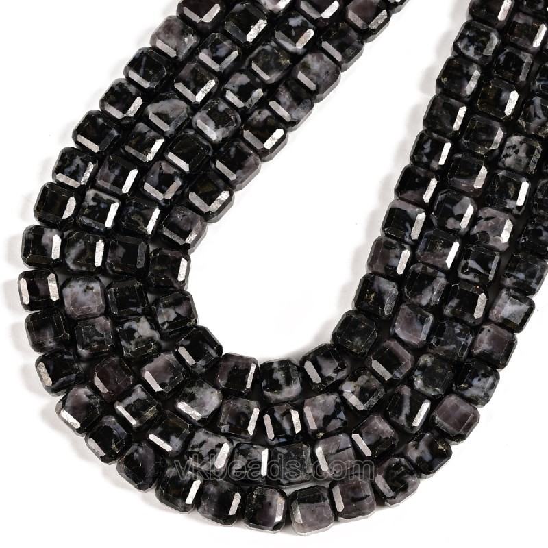 Indigo Gabbro Faceted Cube Beads Strands, Approx 8-9mm, 38cm/strand
