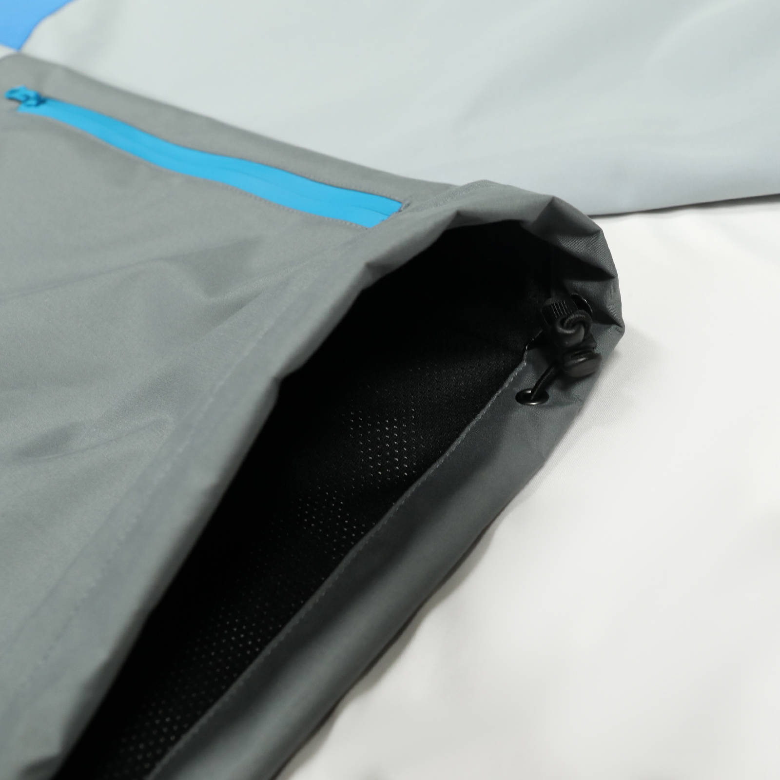 Yuelei Custom Rain Jacket Manufacturer for Hiking and Fishing in China