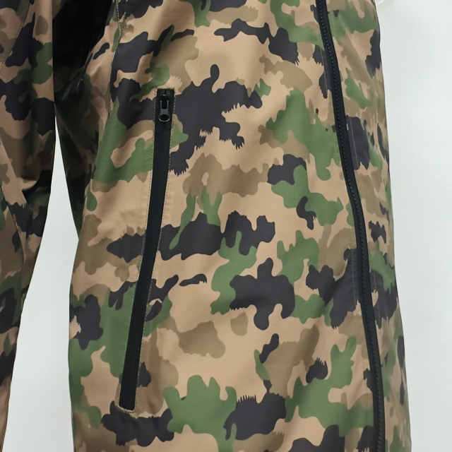 Veste imperméable camouflage – Idéale pour les aventures en plein air
