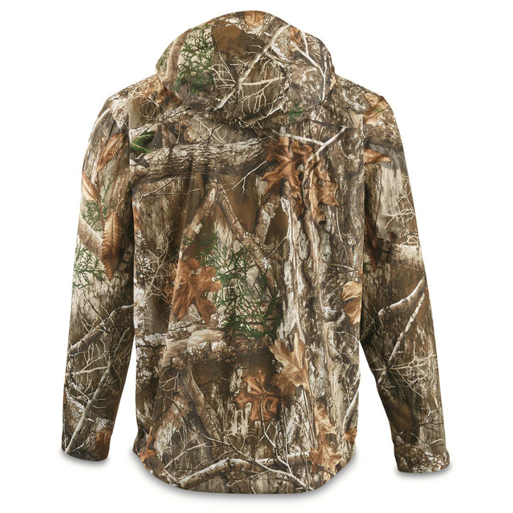 Jungle Expeditions and Hunting：Multi-Functional Camouflage Jacket