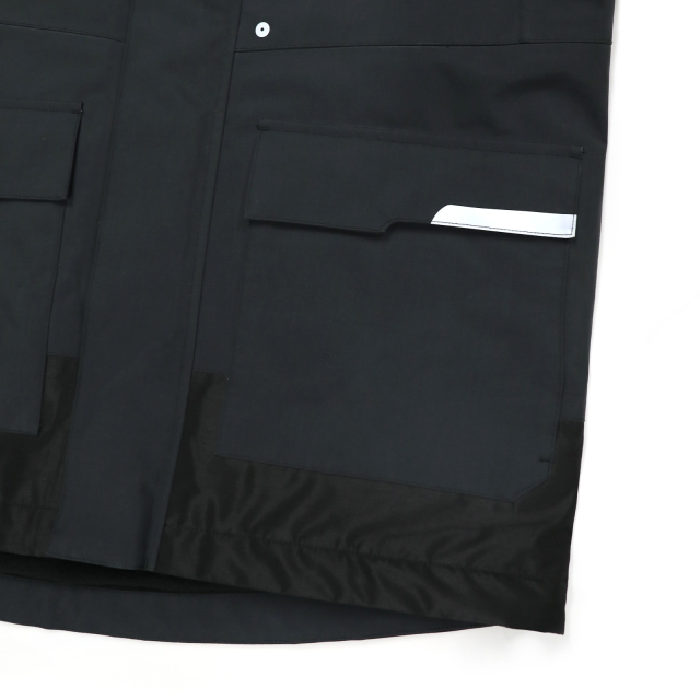 Yuelei Black Sailing Jacket with Neon Hood and Reflective Strips