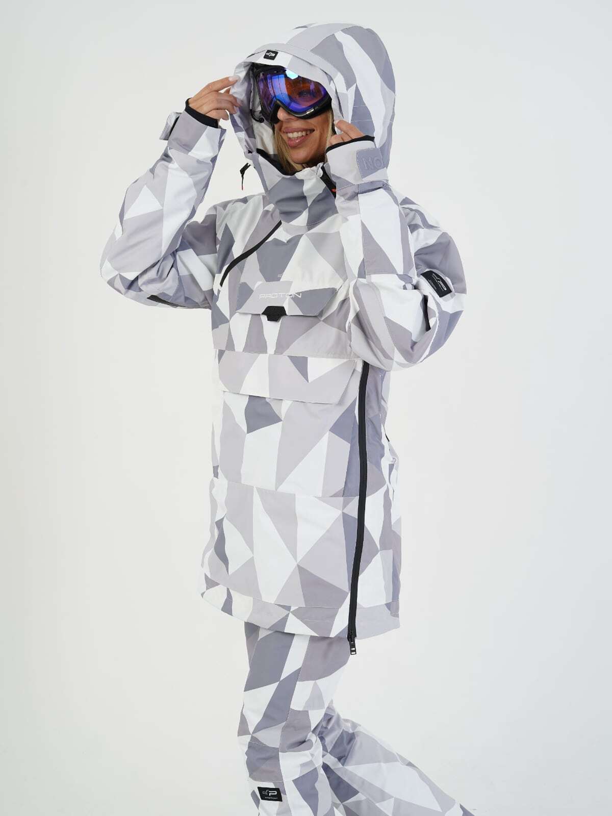 ladies ski jackets on sale​