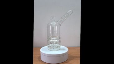 Glass Water Pipes---Dab Rigs