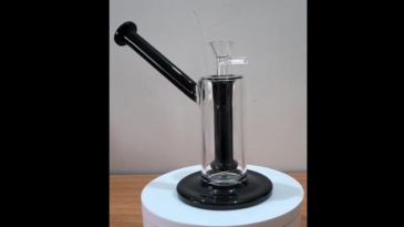 Glass Water Pipes---Dab Rigs
