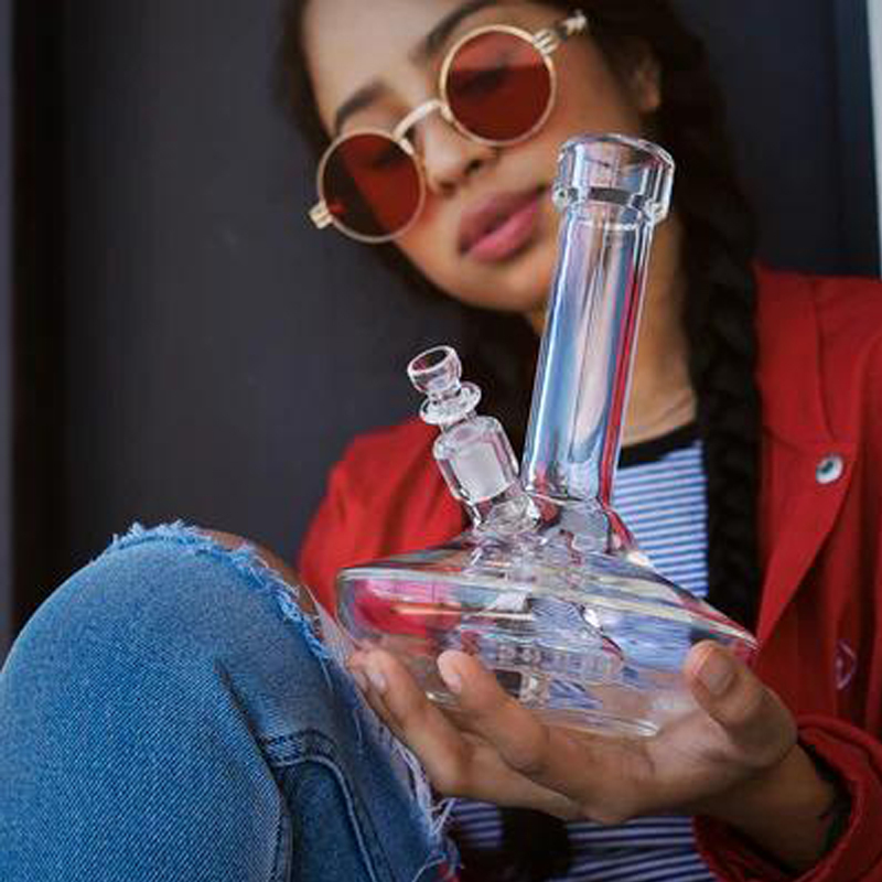 Small Wide Base Water Pipe
