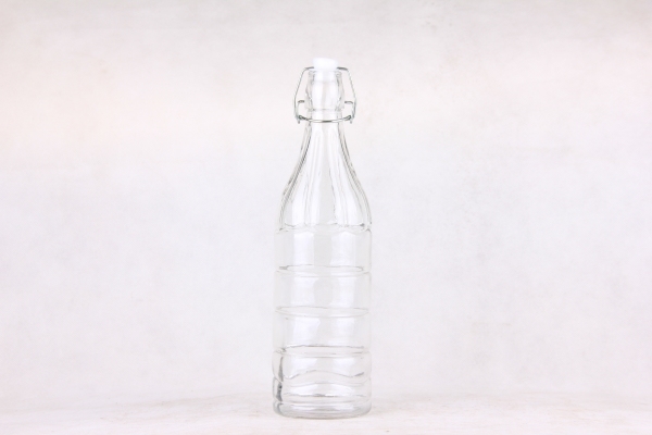 GLASS JAR /GLASS BOTTLE WITH CLIP