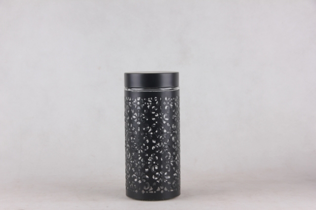 GLASS STORAGE JAR WITH METAL