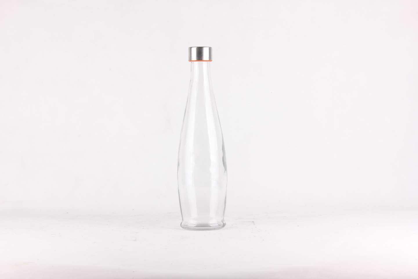 GLASS JAR /GLASS BOTTLE WITH METAL LID