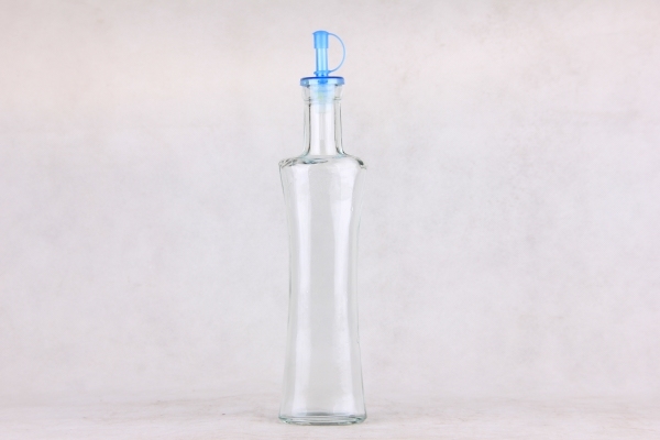 GLASS OIL BOTTLE