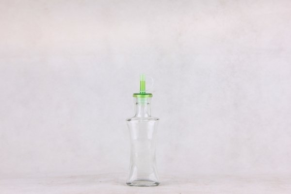 GLASS OIL BOTTLE