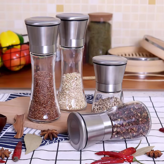 Custom adjustable coarseness manual salt and pepper grinder with plastic lid
