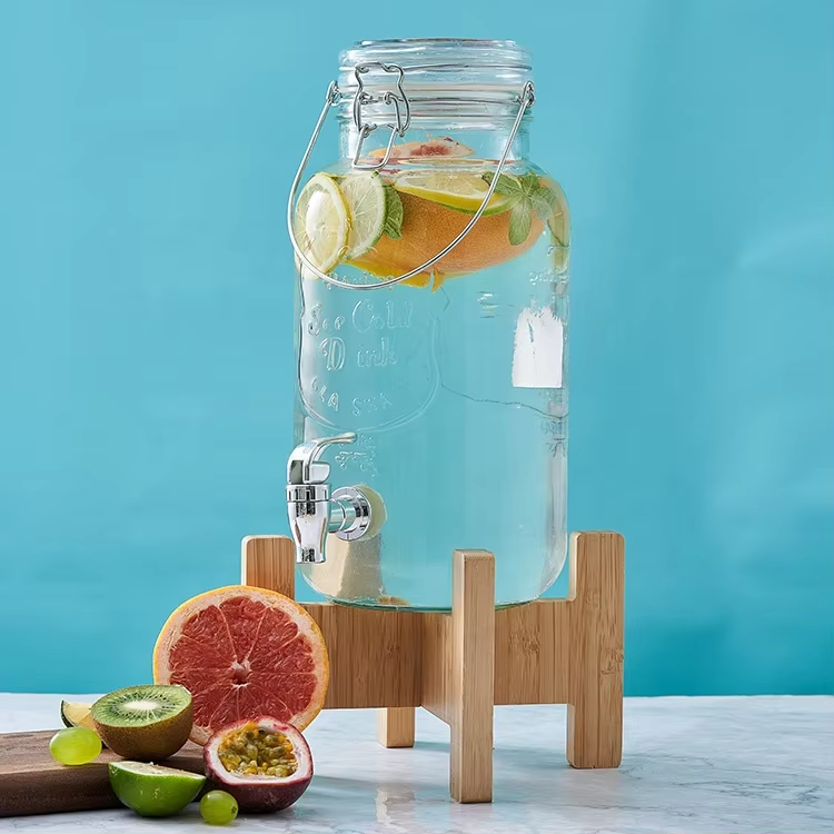 High quality bamboo wood stand base juice milk beer glass beverage dispenser with glass lid and stainless steel clip and PP tap