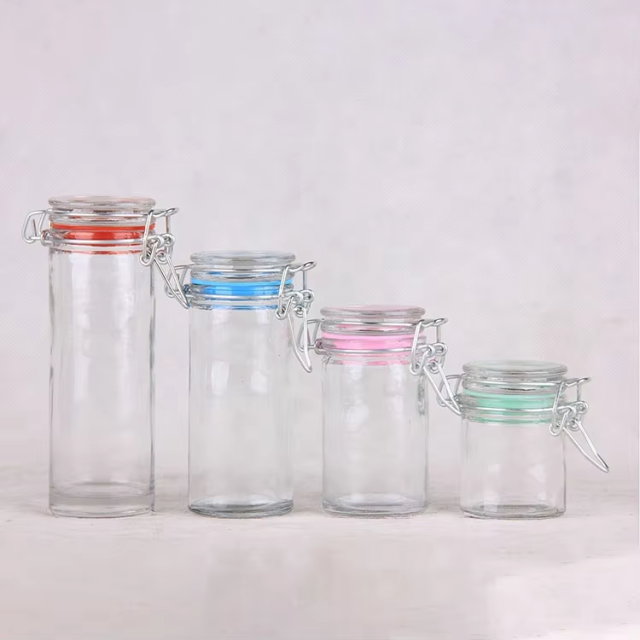 China Factory Transparent Airtight Clip lids Storage Glass Bottles for Food Pepper Spice
