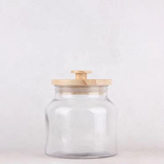 2020 Hot Selling Clear Airtight Glass Food Nuts Snacks Storage jars Containers with Wood Lid